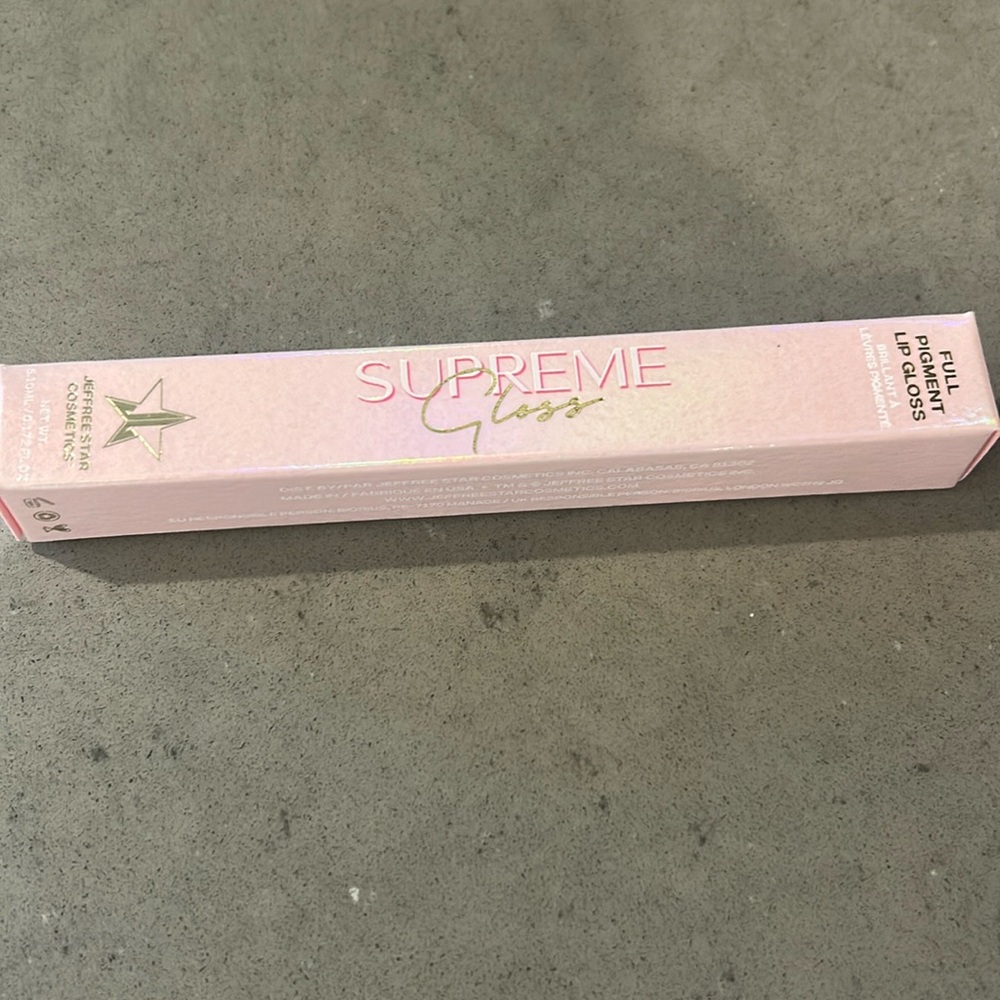 NEW! Jeffree Star Supreme Gloss in “More Than Friends” - Picture 3 of 5